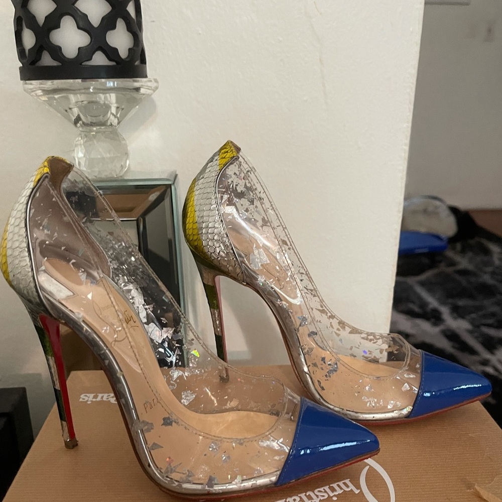 Christian Louboutin 36.5